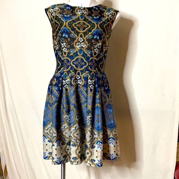 Fab Gabby Skye dress - Picture 2 of 6